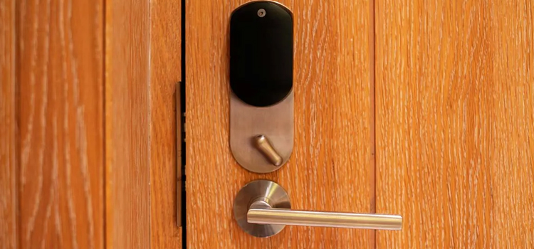Automatic Locking Door Knob Encinitas